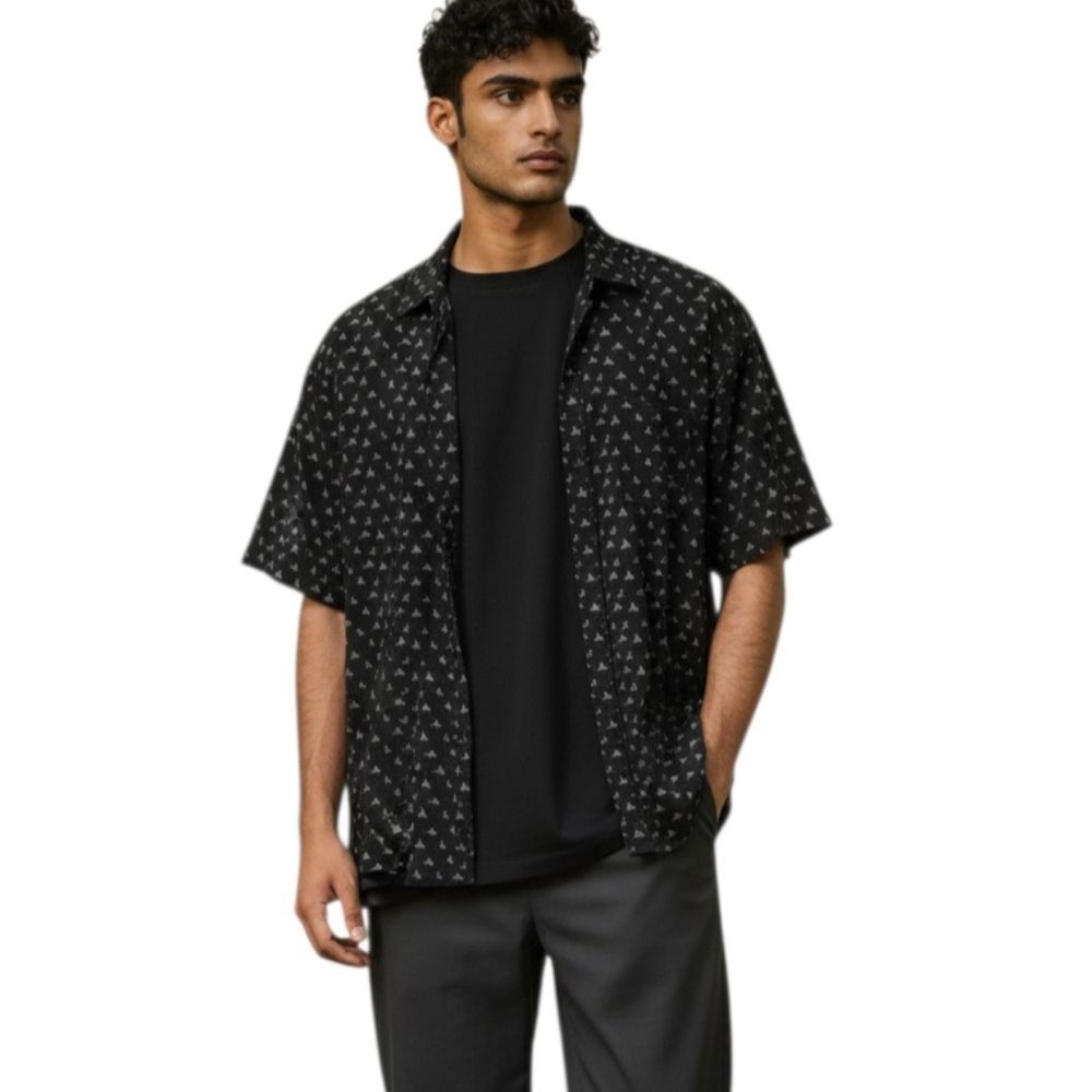 Monumen Black Patterned Men's Shirt Sz.M EUC.